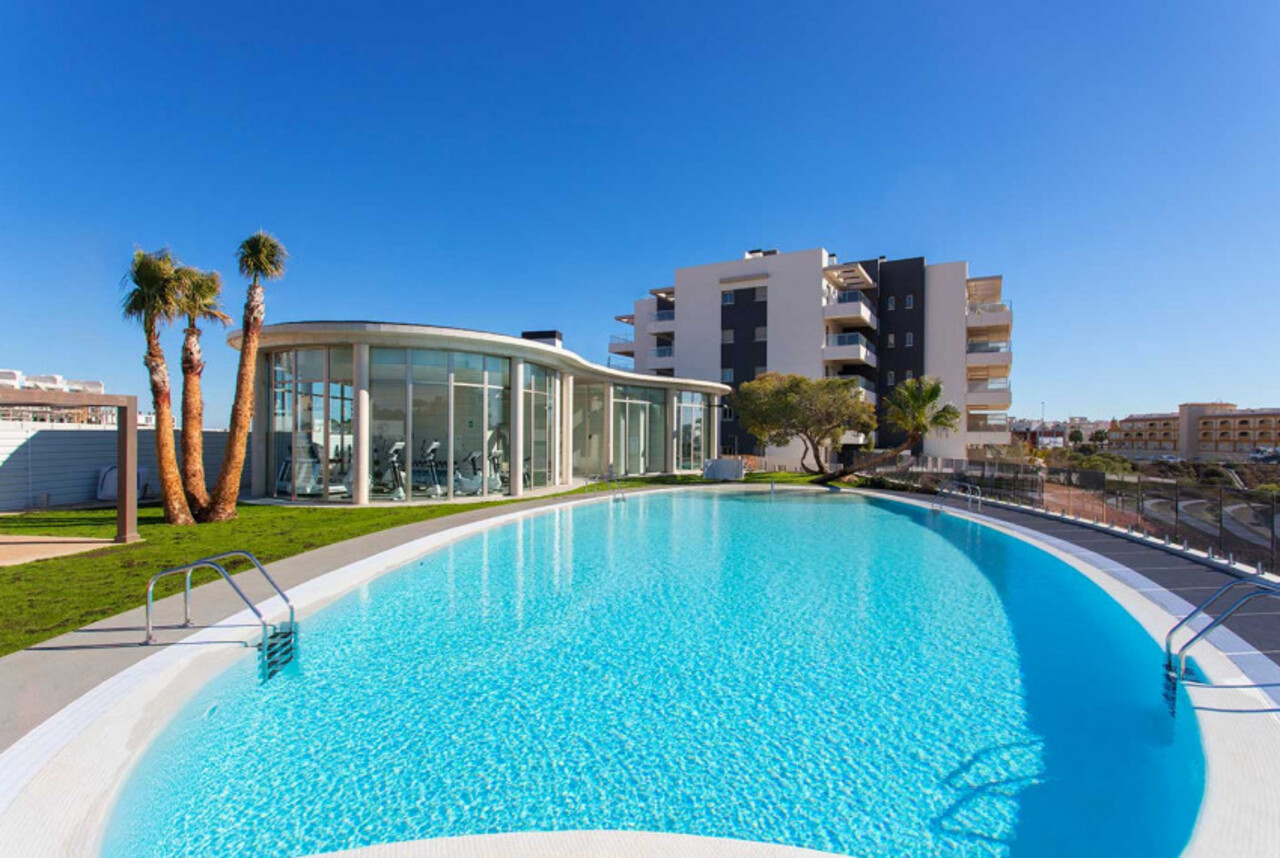 3 Bed, 2 Bath, ApartmentFor Sale, La Zenia, Alicante