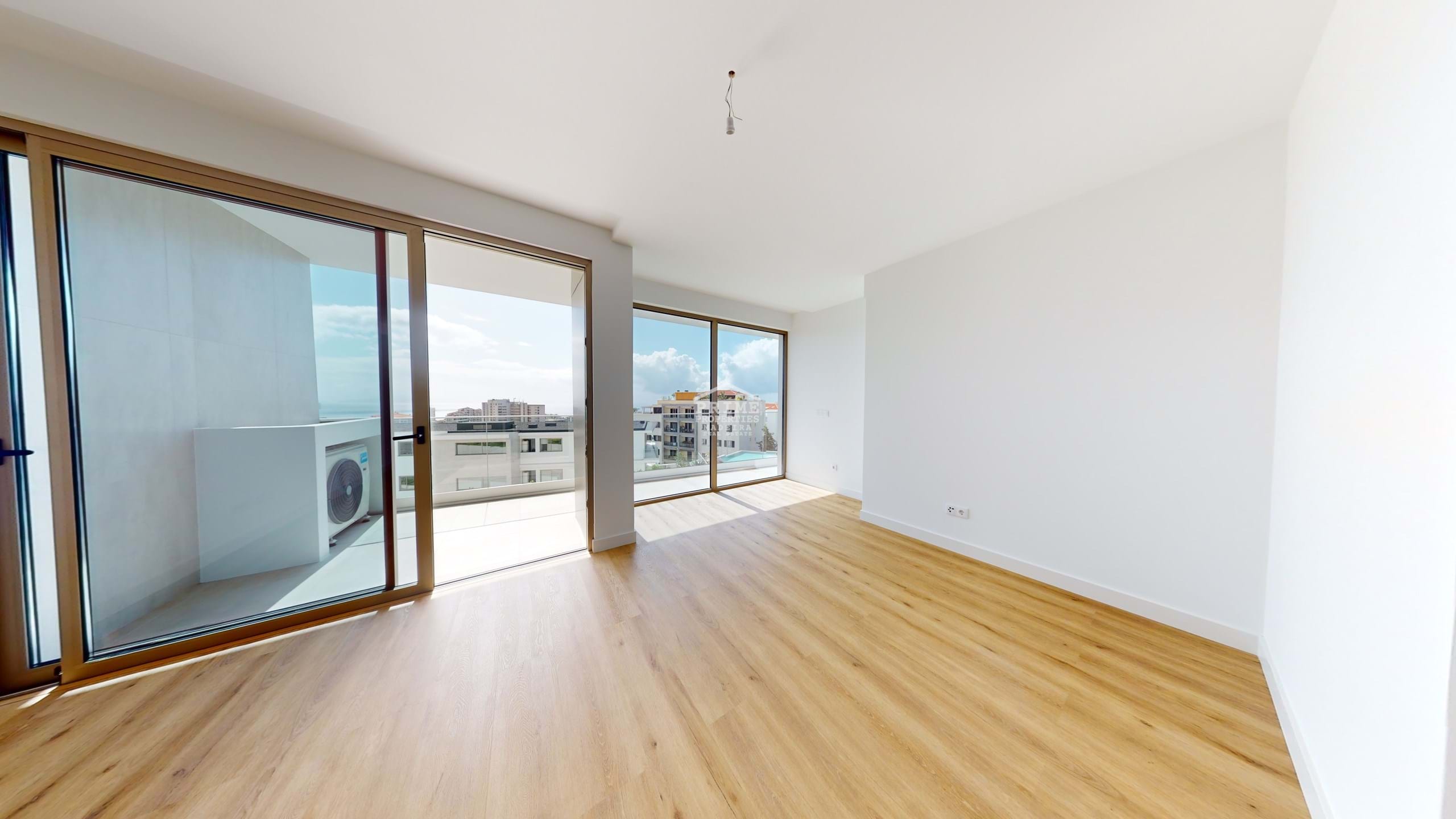 3 Bed, 2 Bath, ApartmentFor Sale, Funchal, Ilha da Madeira, 9000-098
