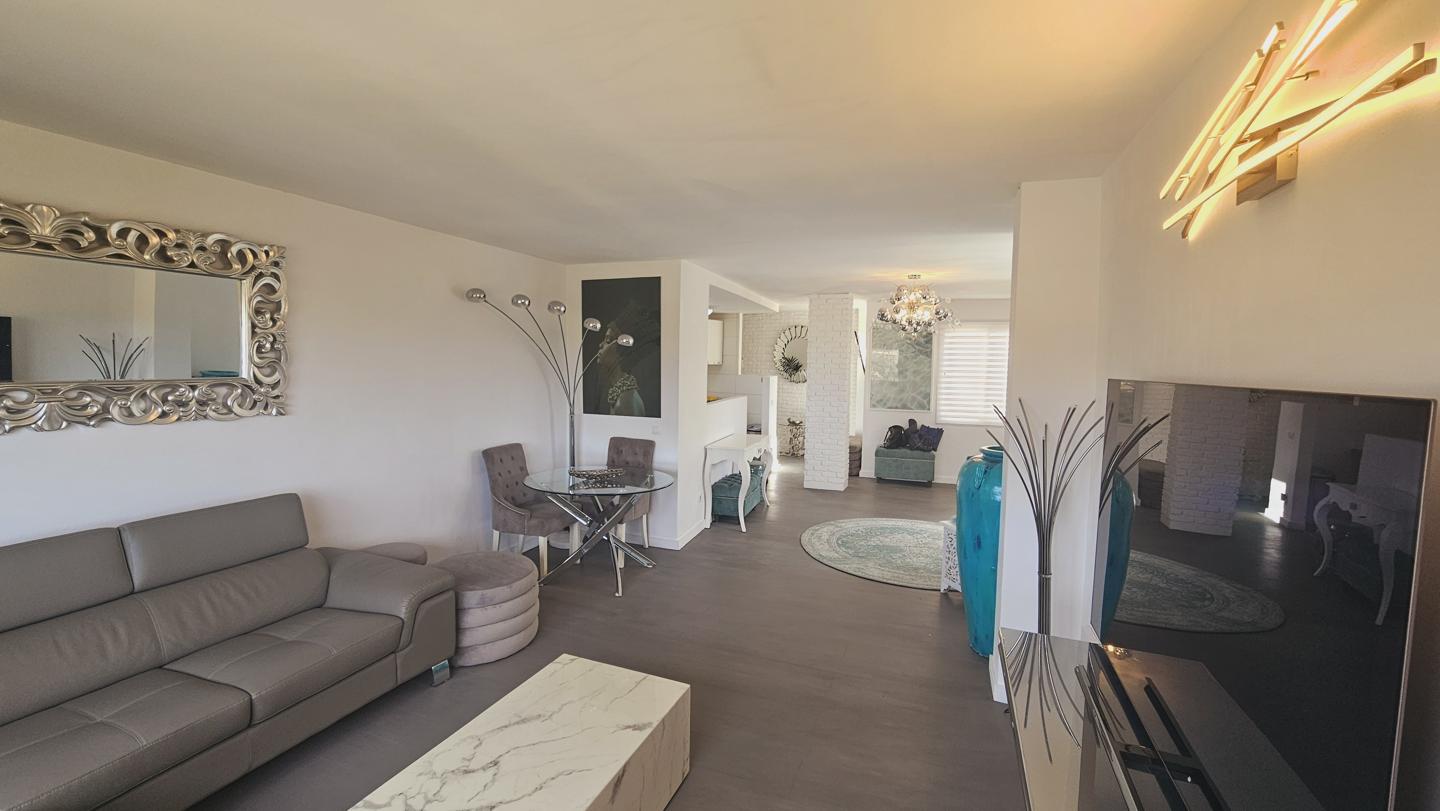 2 Bed, 1 Bath, ApartmentFor Sale, Palma, Illes Balears, 07010