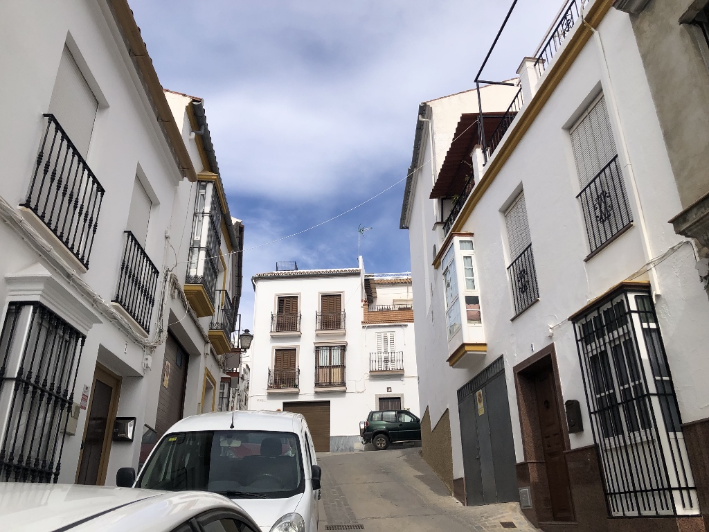 4 Bed, 2 Bath, HouseFor Sale, Olvera, Andalucia
